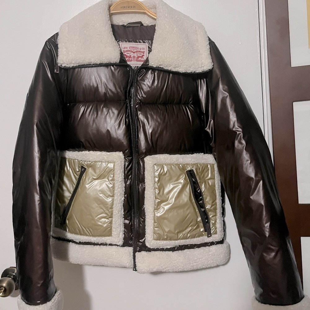 Authentic Levi’s Puffer Jacket XS